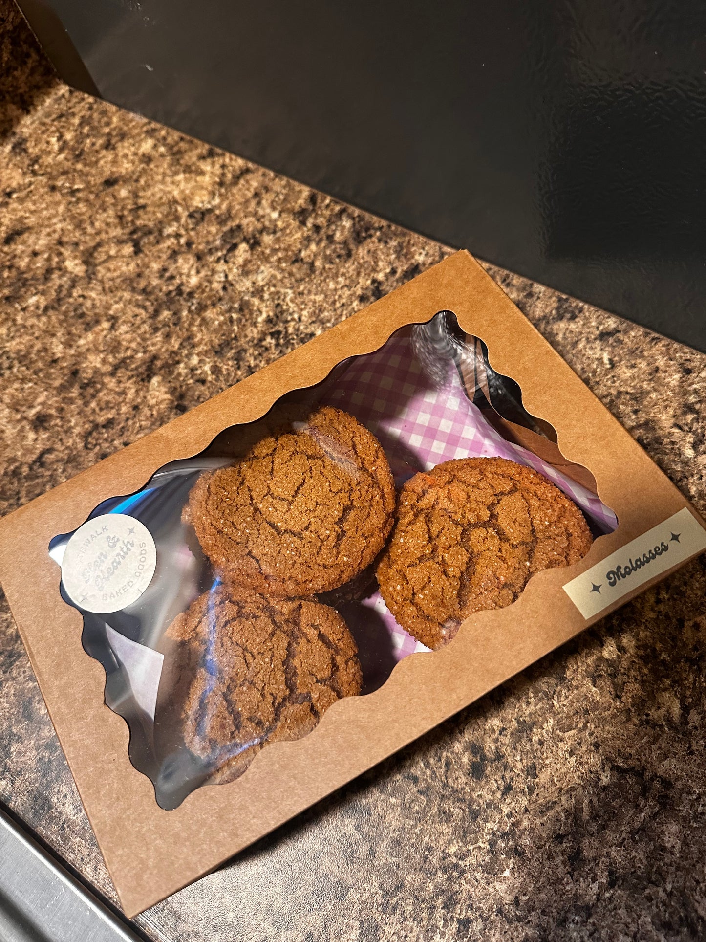 Molasses cookies (dozen)